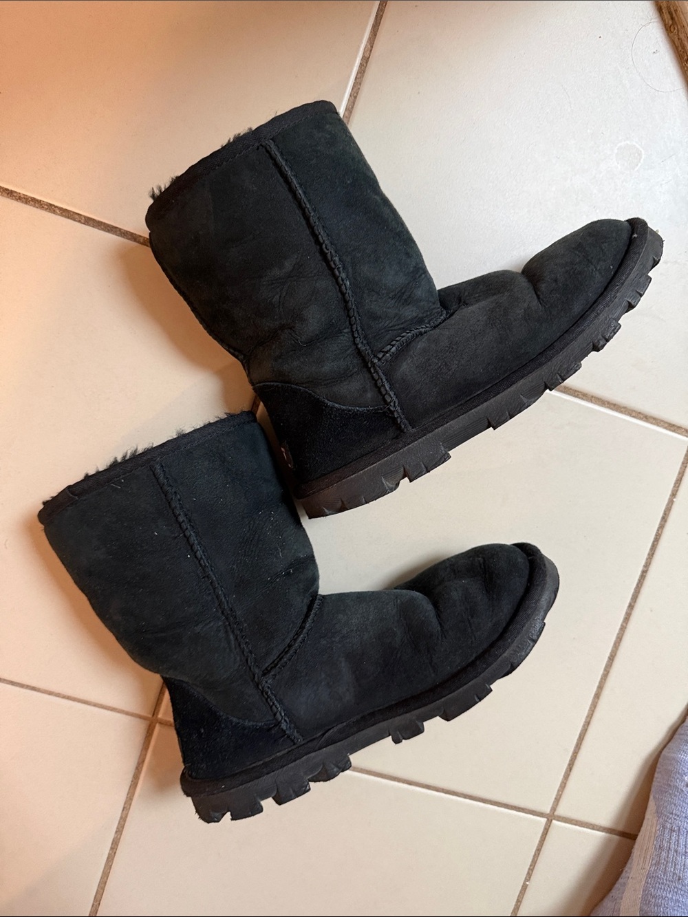 UGG Black Short Suede Shearling Boots